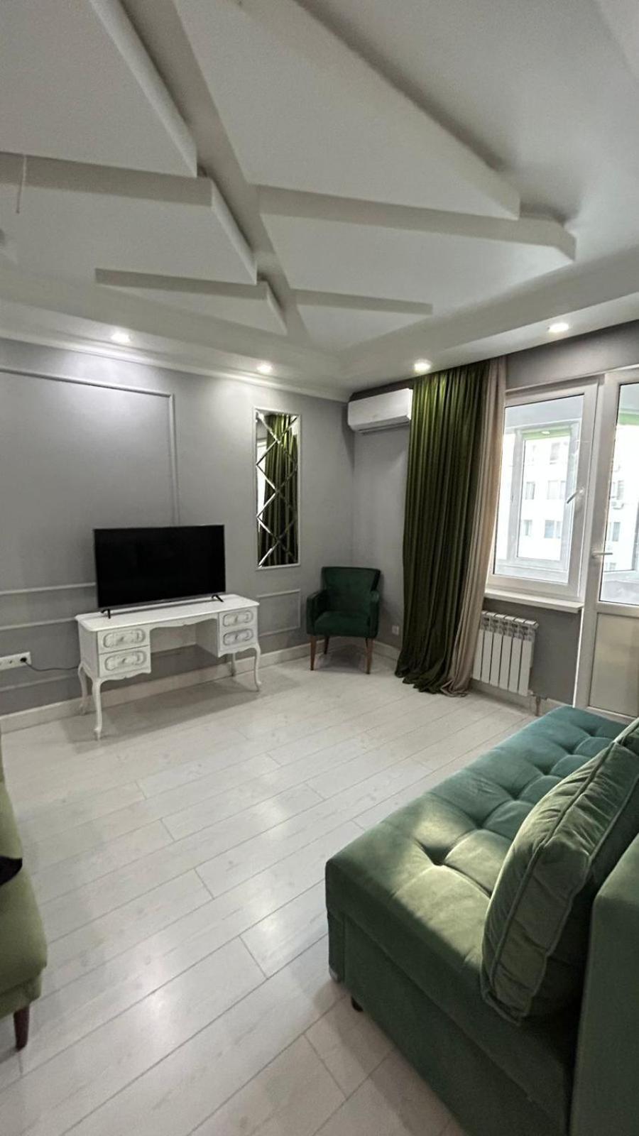 будете чувствовать себя дома Apartment Almaty